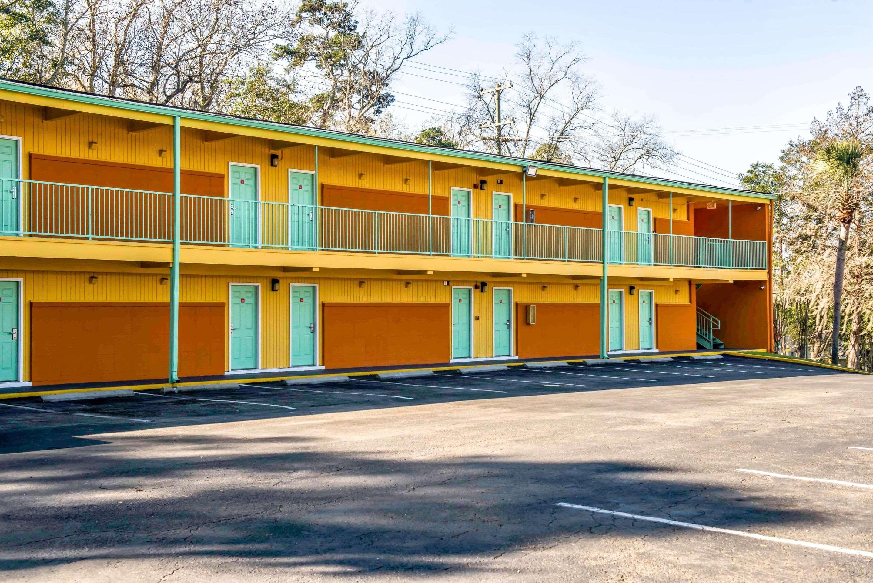 Econo Lodge Tallahassee Near Capital -University Exterior photo