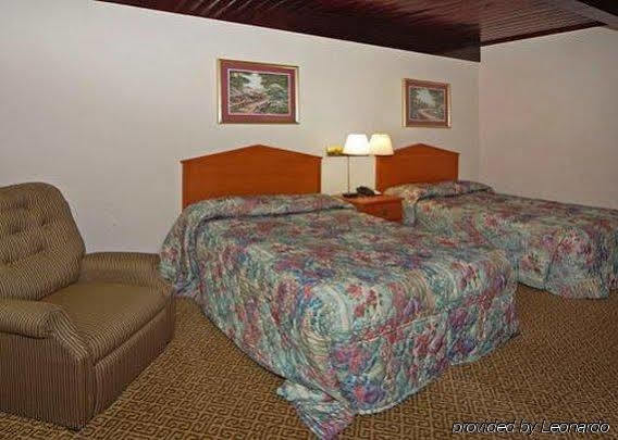 Econo Lodge Tallahassee Near Capital -University Exterior photo
